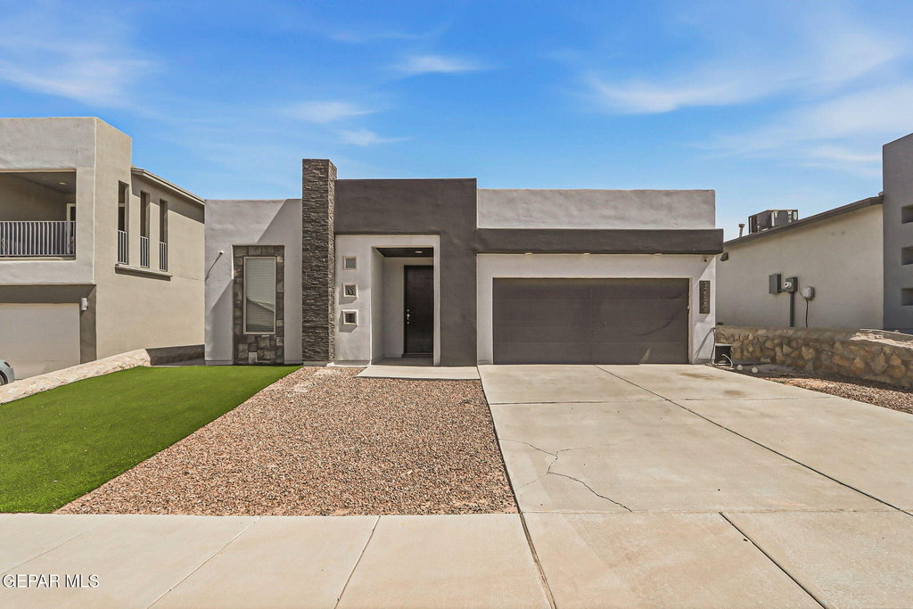 12568 Barbaro Way - Photo 0