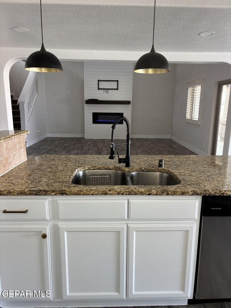 476 Gold Crown Road - Photo 4