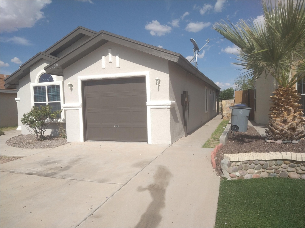 3920 Tierra Marfil Road - Photo 2