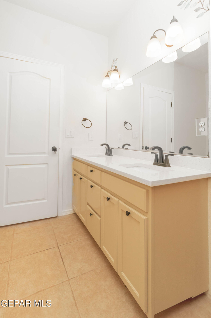 14749 Sand Gate Drive - Photo 35