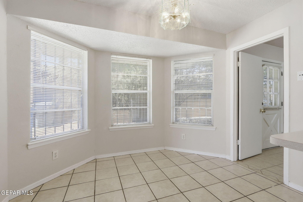 2918 E Glen Drive - Photo 12