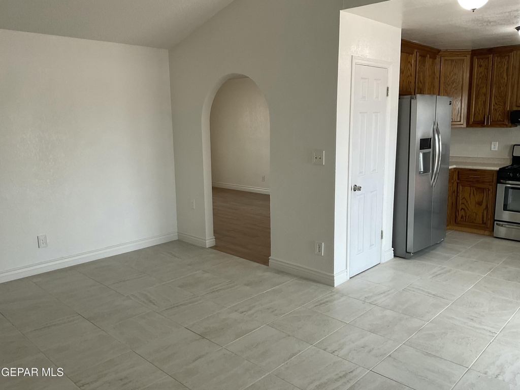 335 Flynn Drive - Photo 11