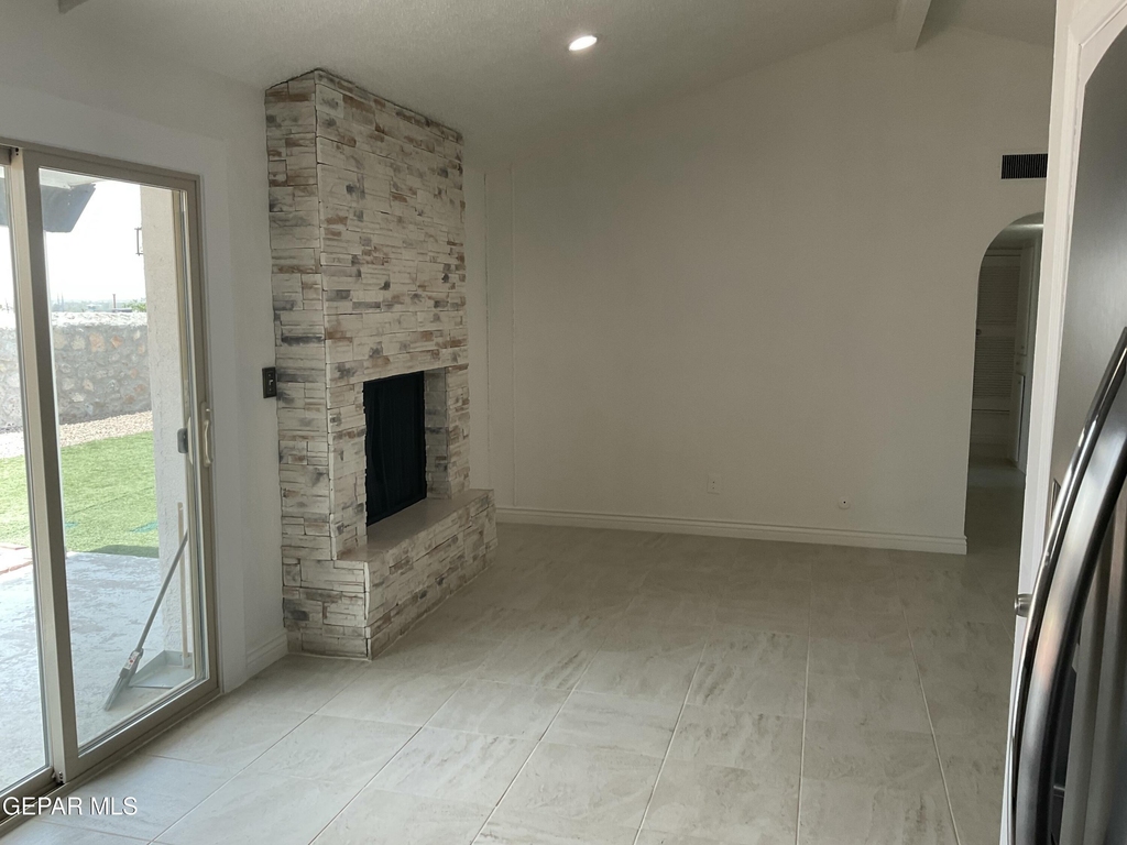 335 Flynn Drive - Photo 14