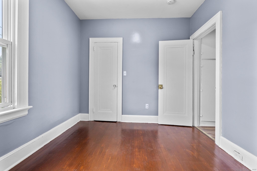 1105 Main Street - Photo 14