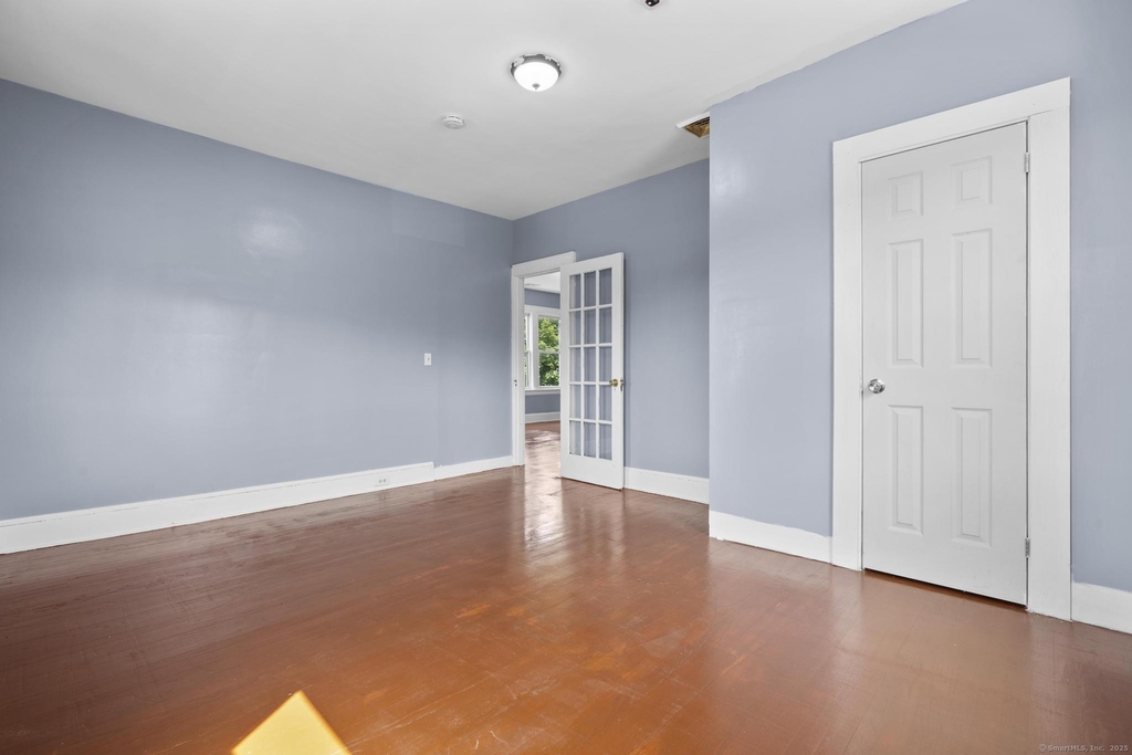 1105 Main Street - Photo 7
