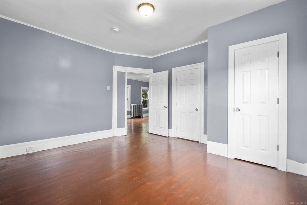 1105 Main Street - Photo 11