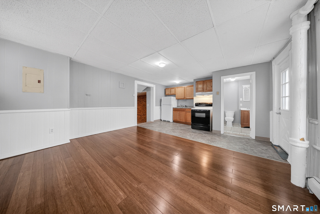 266 Main Street - Photo 4