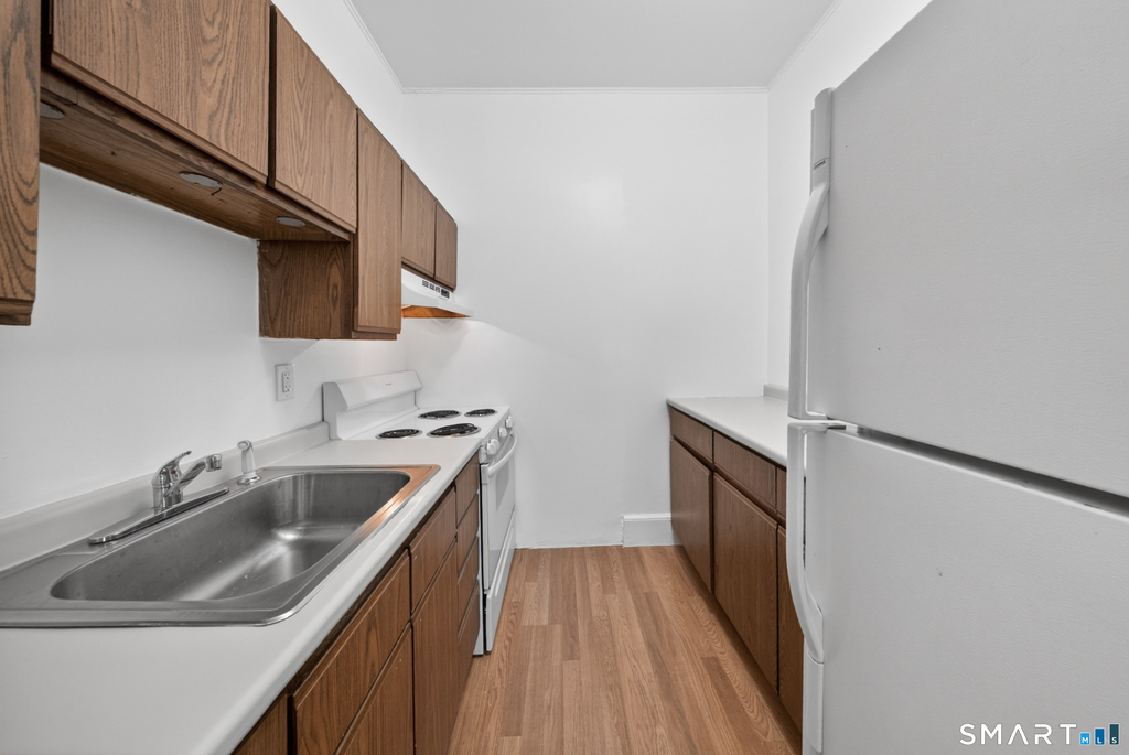 266 Main Street - Photo 2