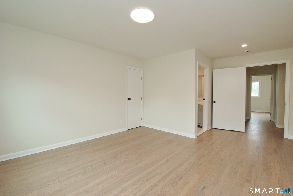 306 Courtland Avenue - Photo 4