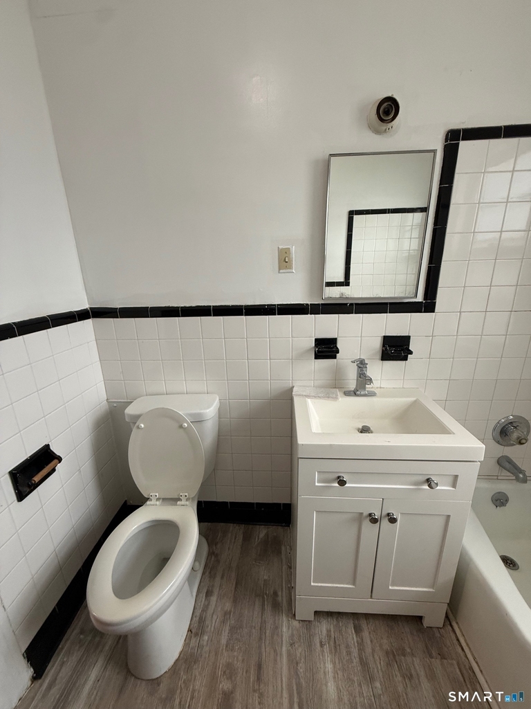 110-112 Pixlee Place - Photo 17