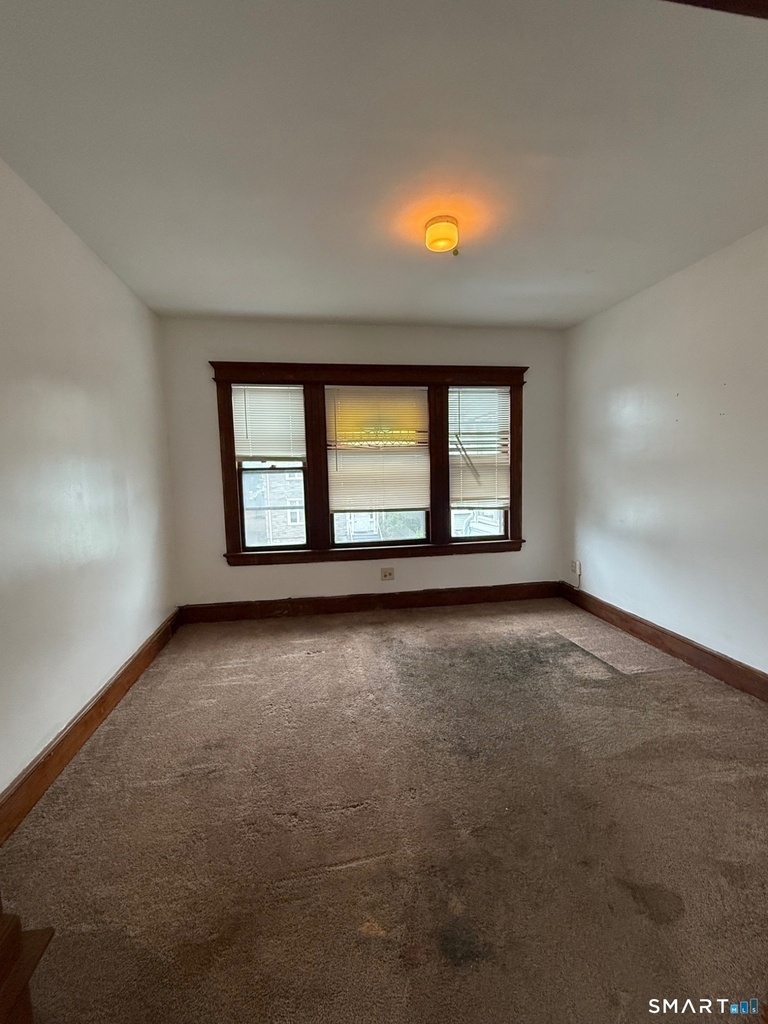 110-112 Pixlee Place - Photo 3