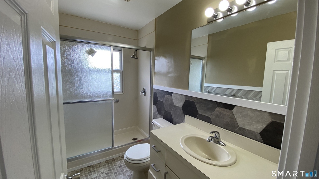 72 Berry Street - Photo 11