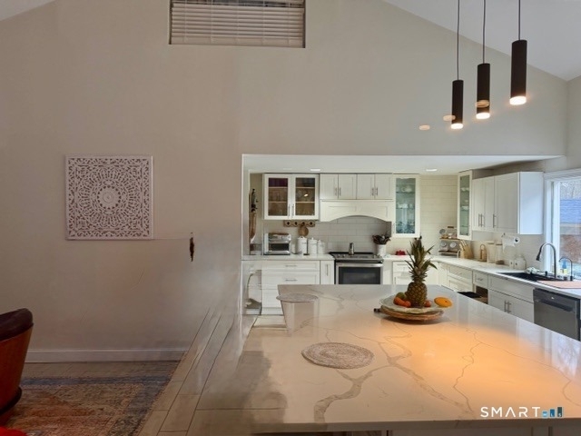 24 Calvin Road - Photo 4