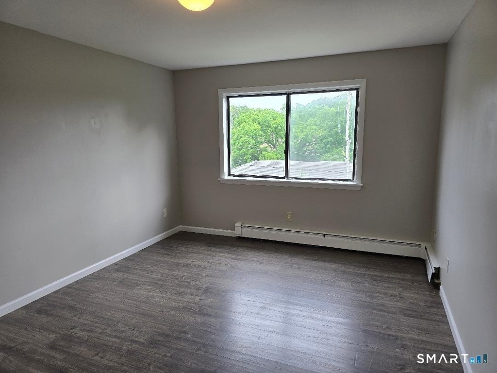 44 Armand Drive - Photo 5