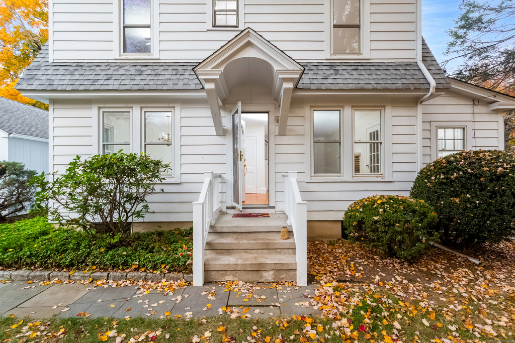 31 Hillandale Road - Photo 4