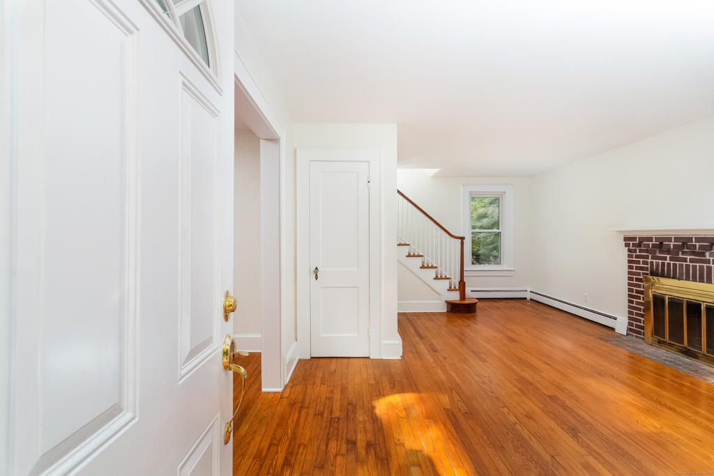 31 Hillandale Road - Photo 5