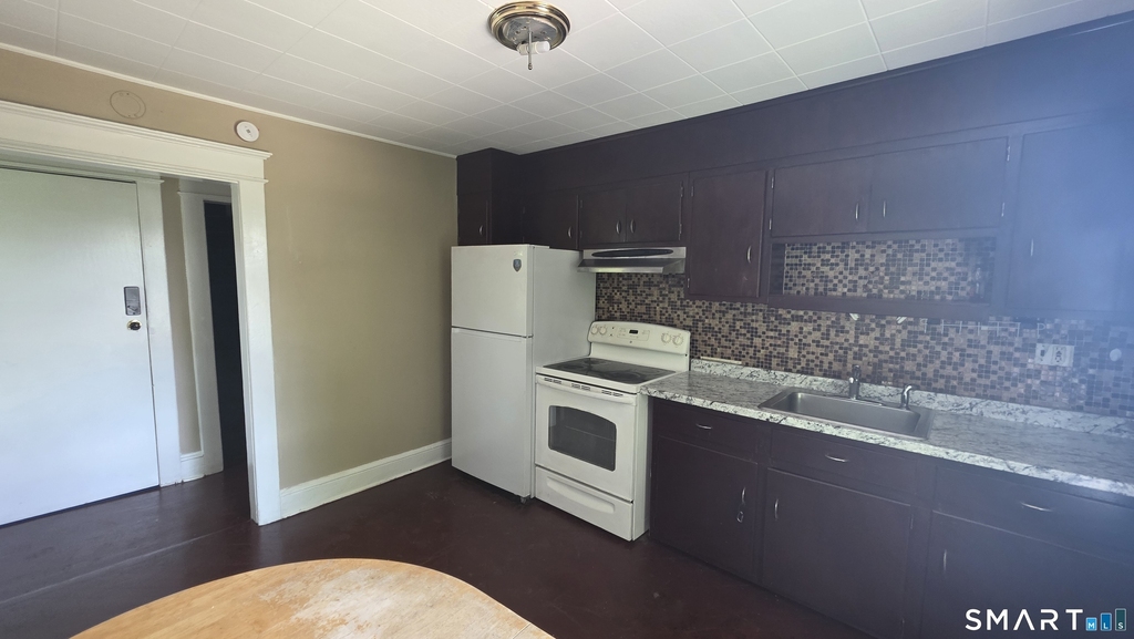 38 Homestead Avenue - Photo 9