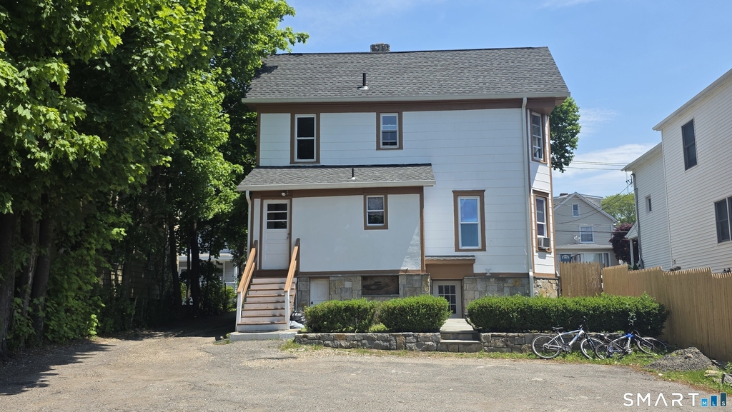 38 Homestead Avenue - Photo 1