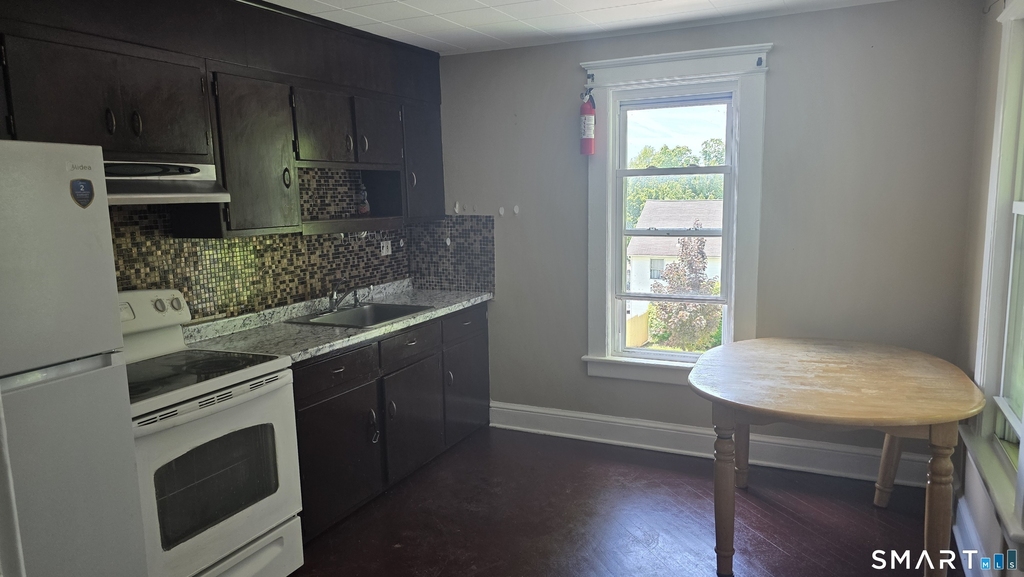 38 Homestead Avenue - Photo 8
