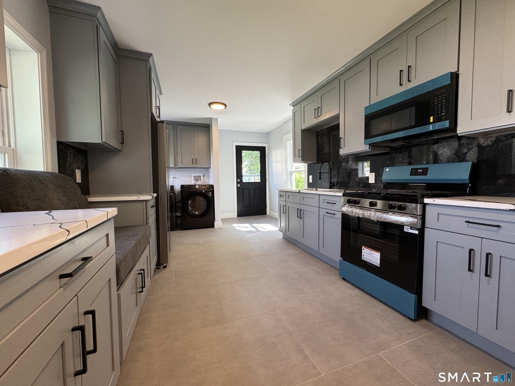 251 Main Street - Photo 7