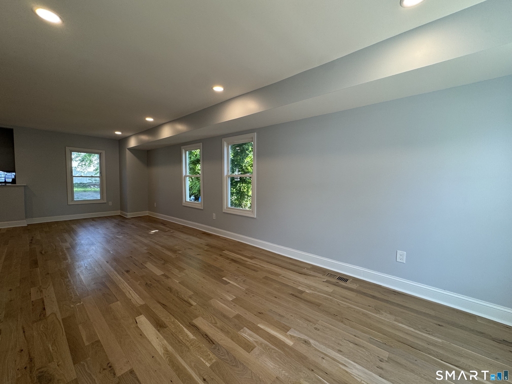 251 Main Street - Photo 2