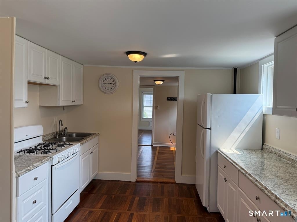 82 Boston Post Road - Photo 0