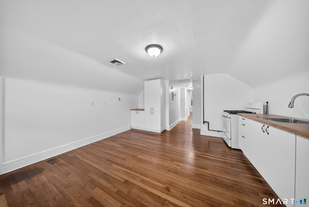 260 Main Street - Photo 11