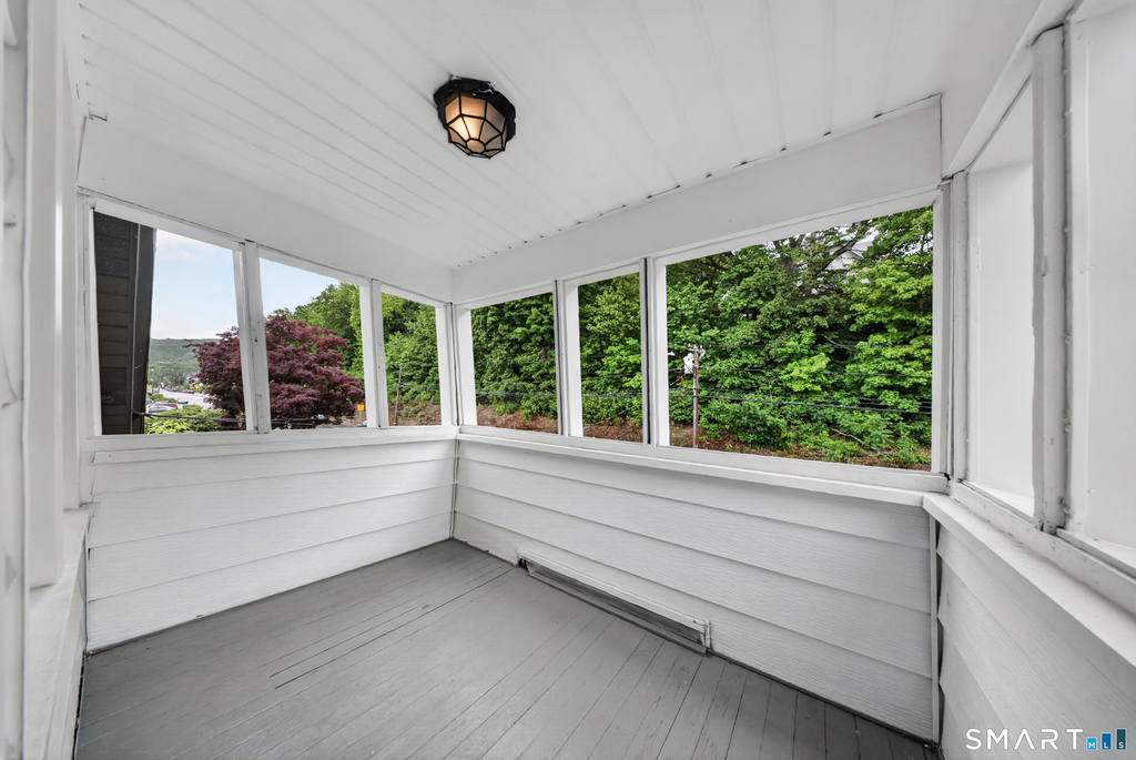 260 Main Street - Photo 5