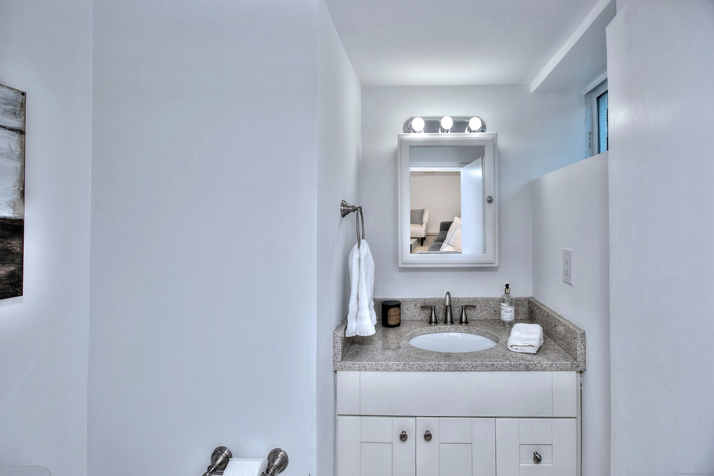 24 Mills Street - Photo 33