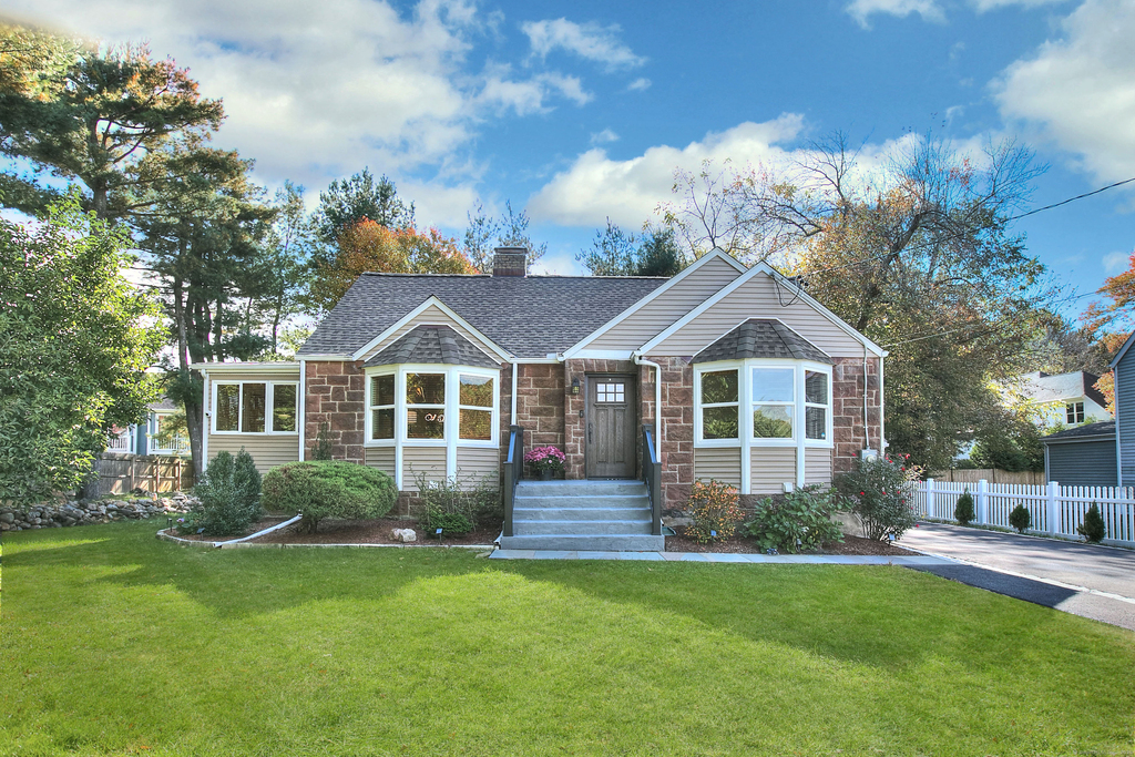 24 Mills Street - Photo 0