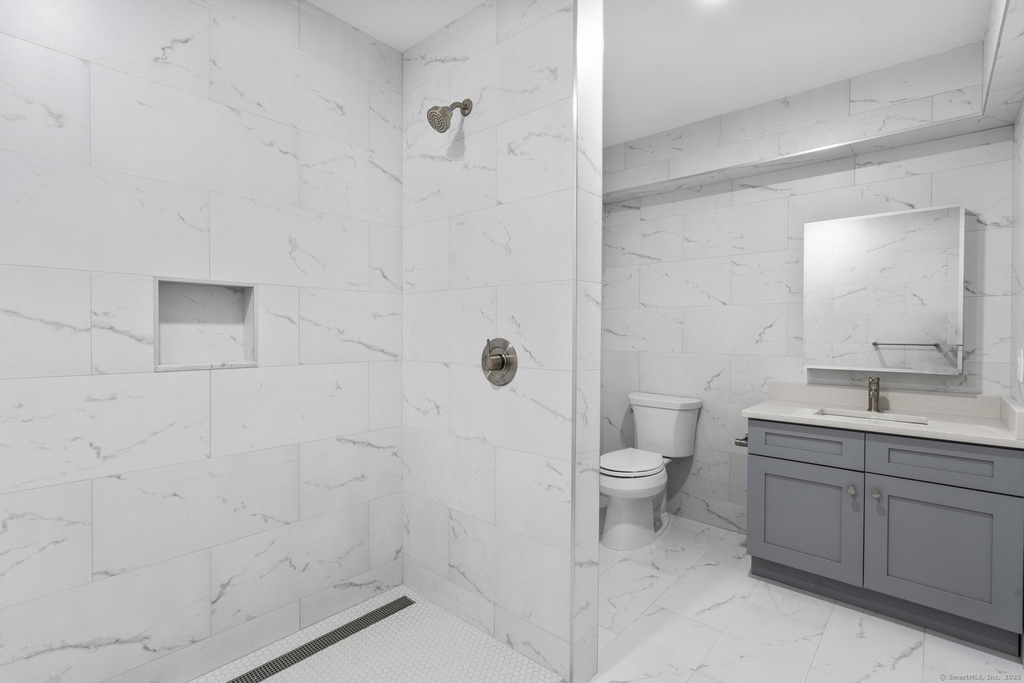 1546 Chapel Street - Photo 9