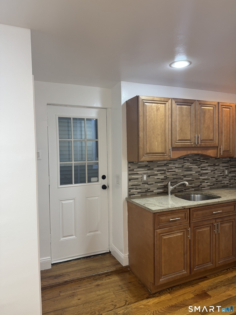 1248 Pembroke Street - Photo 6