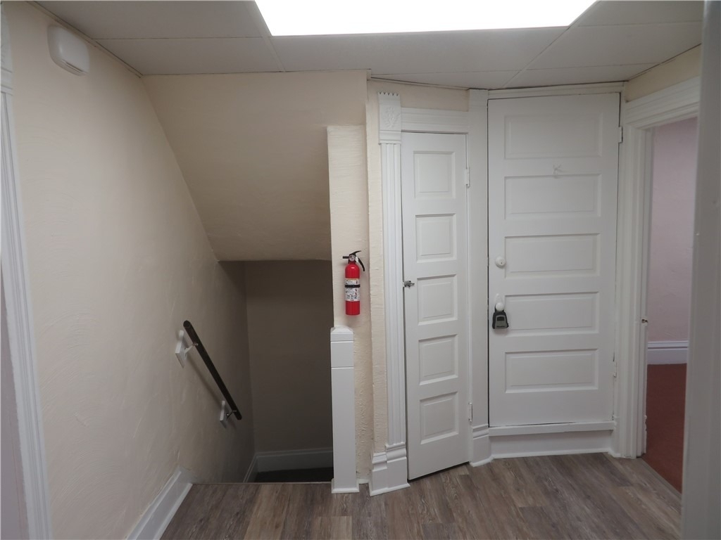 327 W Brady St - Photo 6