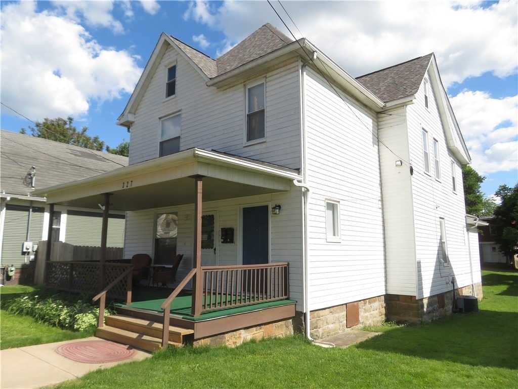 327 W Brady St - Photo 9