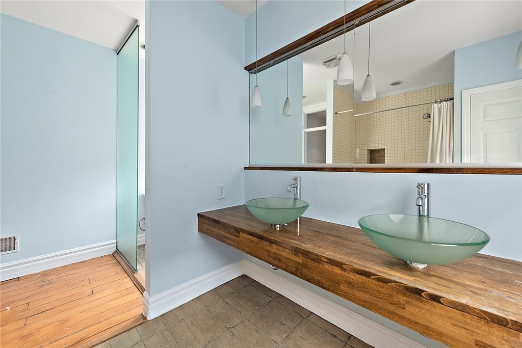 330 Main Street - Photo 16
