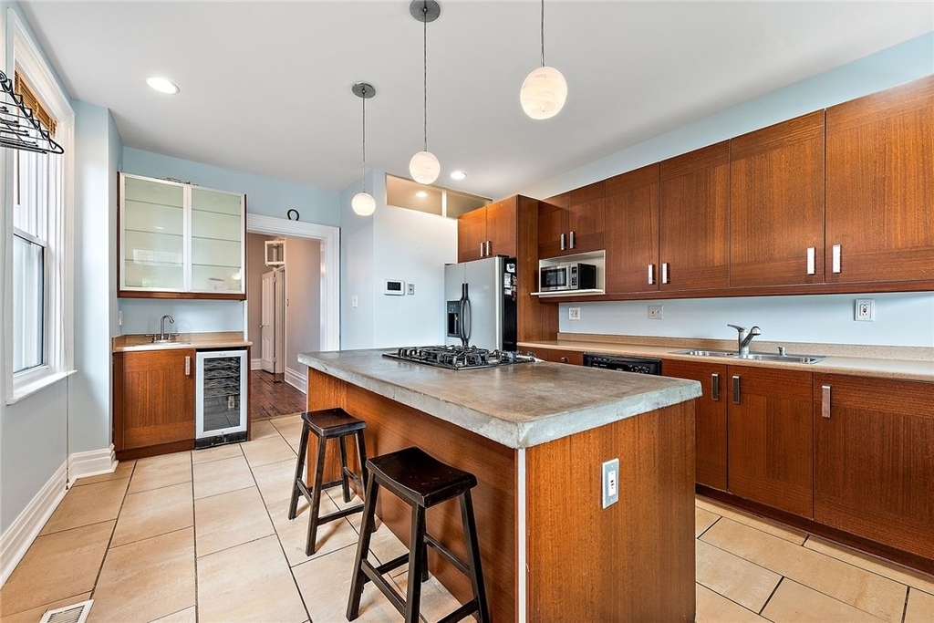 330 Main Street - Photo 12