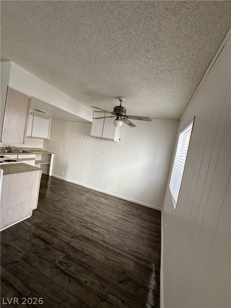 5808 Bromley Avenue - Photo 1