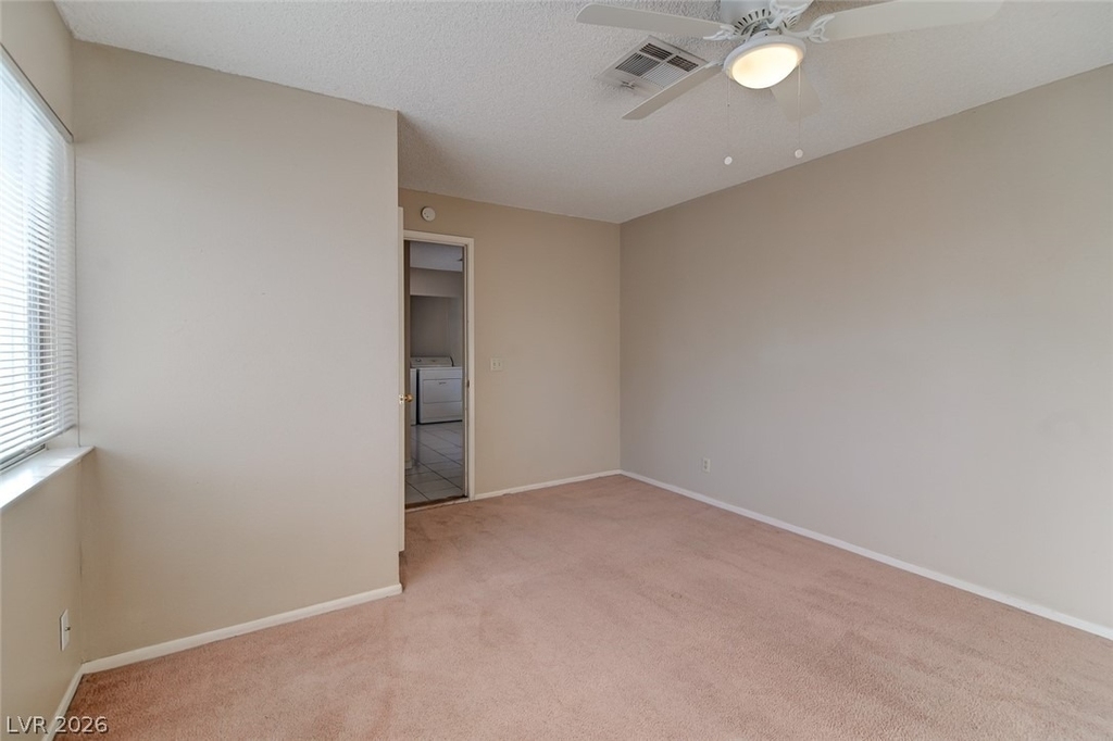 824 Hedge Way - Photo 7