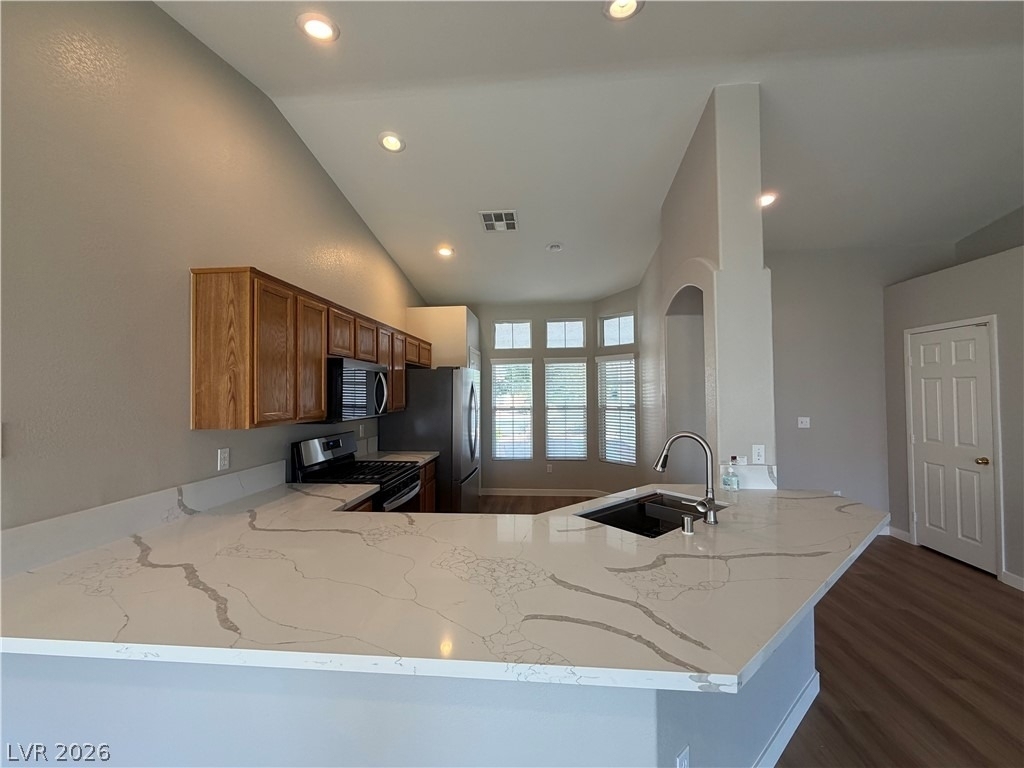 2139 Meadow Green Avenue - Photo 10