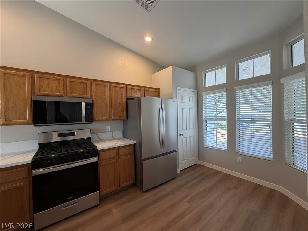 2139 Meadow Green Avenue - Photo 11
