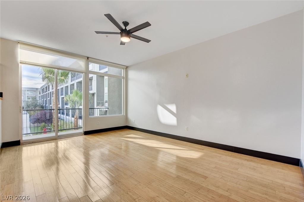2715 W Pebble Road - Photo 4