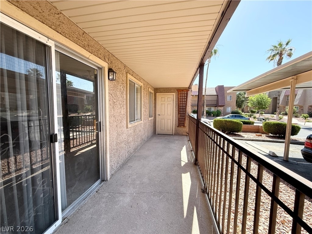 4431 Alexis Drive - Photo 27
