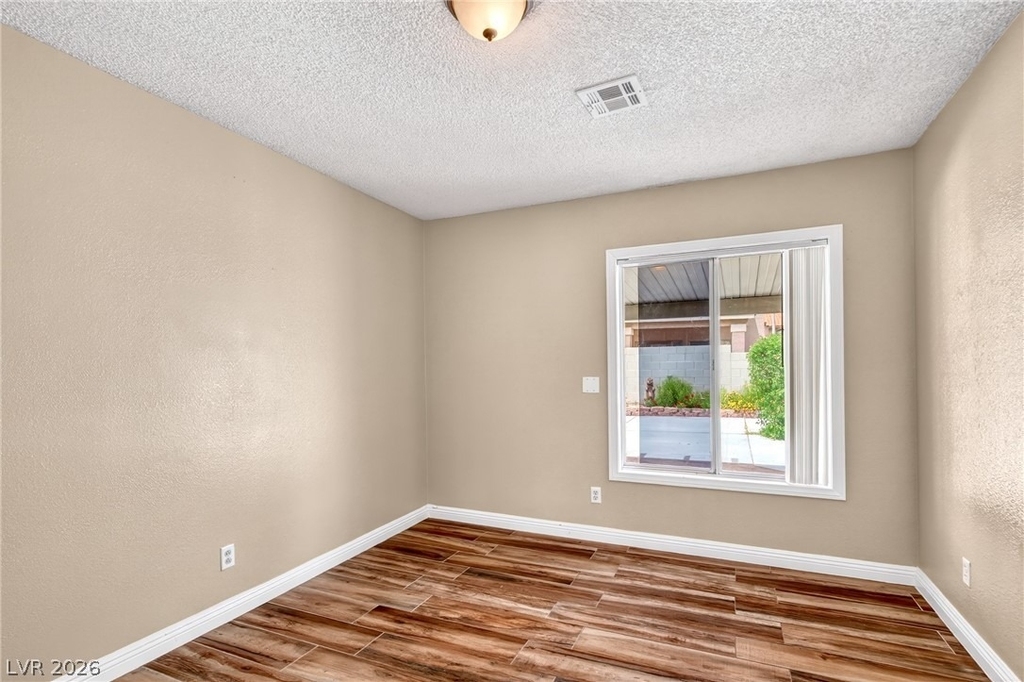 933 Derringer Lane - Photo 19