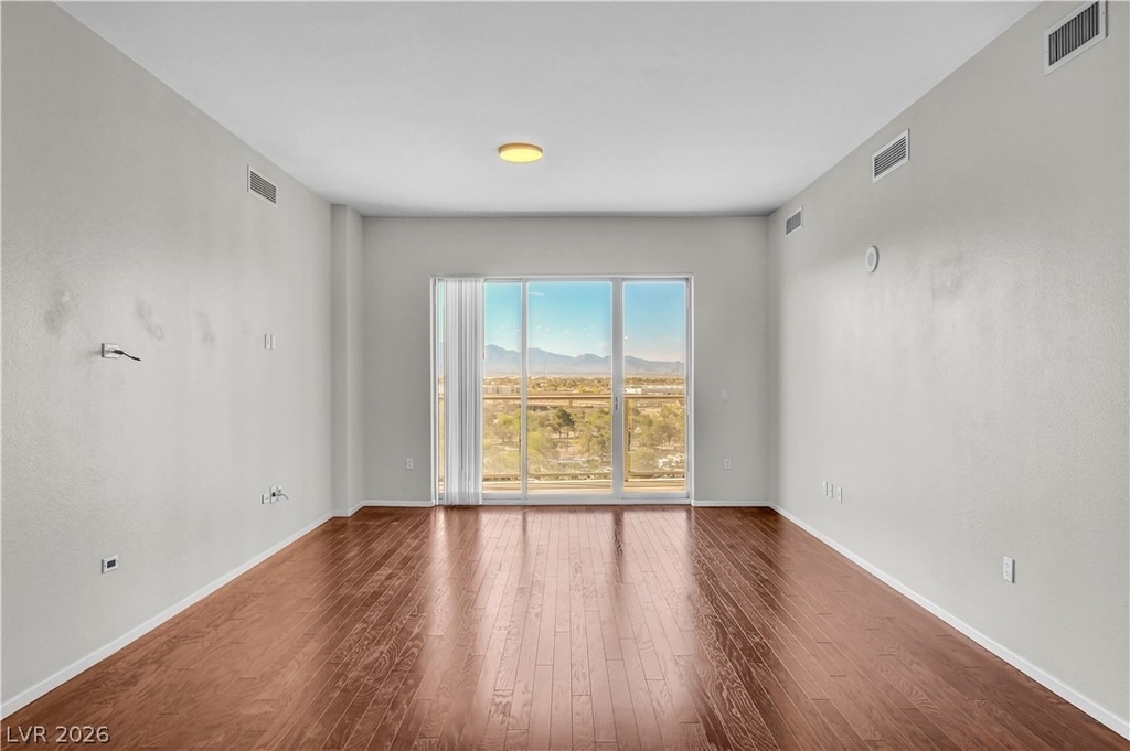 8255 Las Vegas Boulevard - Photo 3