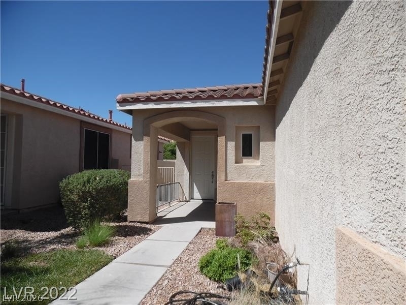 10604 Primrose Arbor Avenue - Photo 1