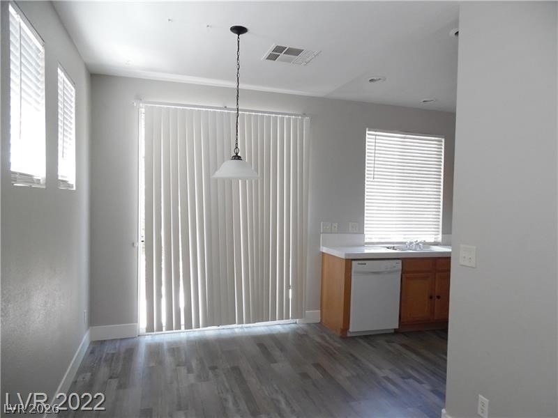 10604 Primrose Arbor Avenue - Photo 4