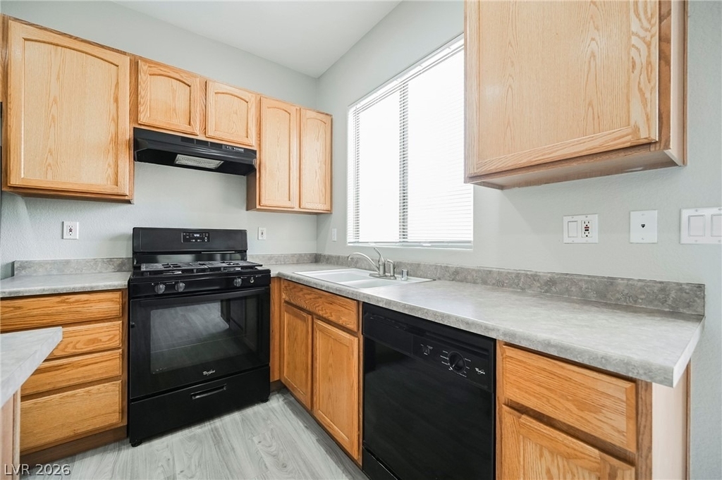 8212 Strawberry Spring Street - Photo 27