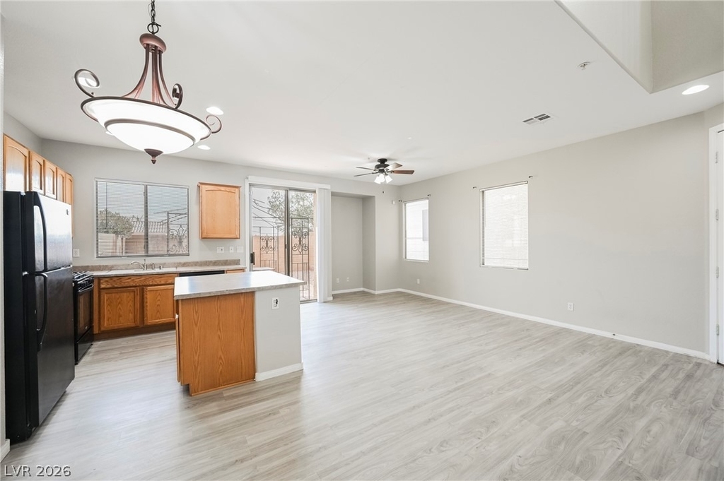 8212 Strawberry Spring Street - Photo 5