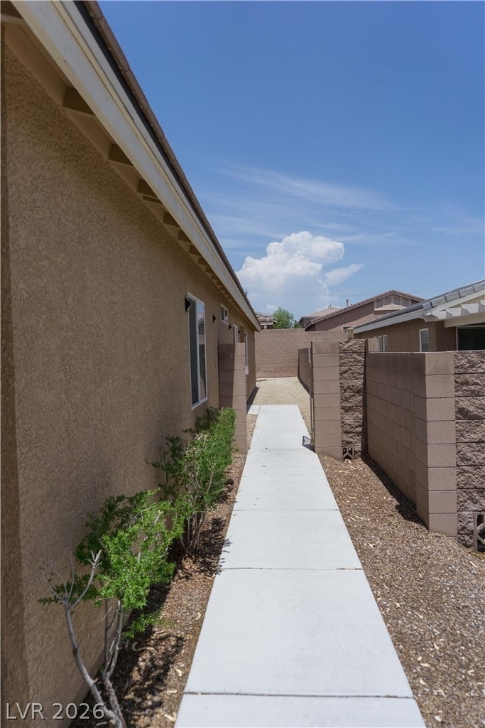 7846 Whitlocks Mill Avenue - Photo 16