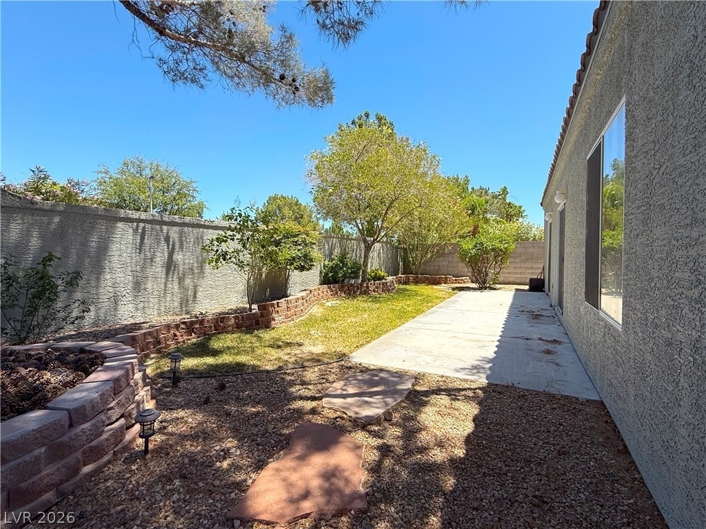9824 Garamound Avenue - Photo 3